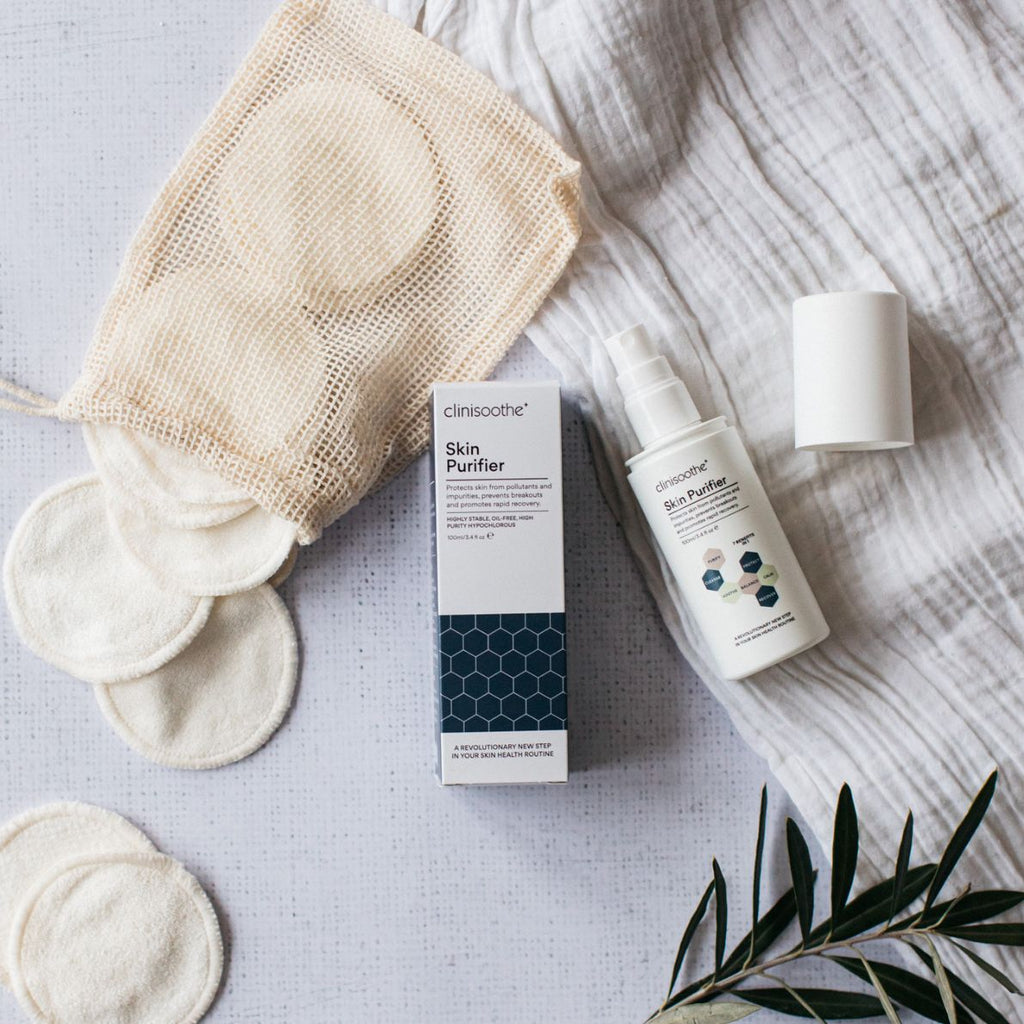 Clinisoothe+ Skin Purifier със спрей помпа, опаковка и памучни тампони