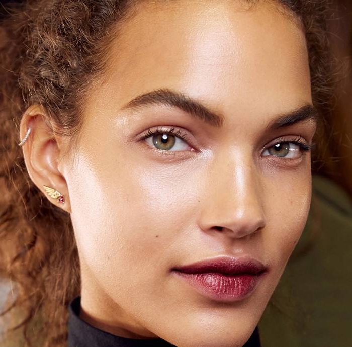 Zao Organic - Озаряваща-илюминираща основа за грим 700 - Image 2