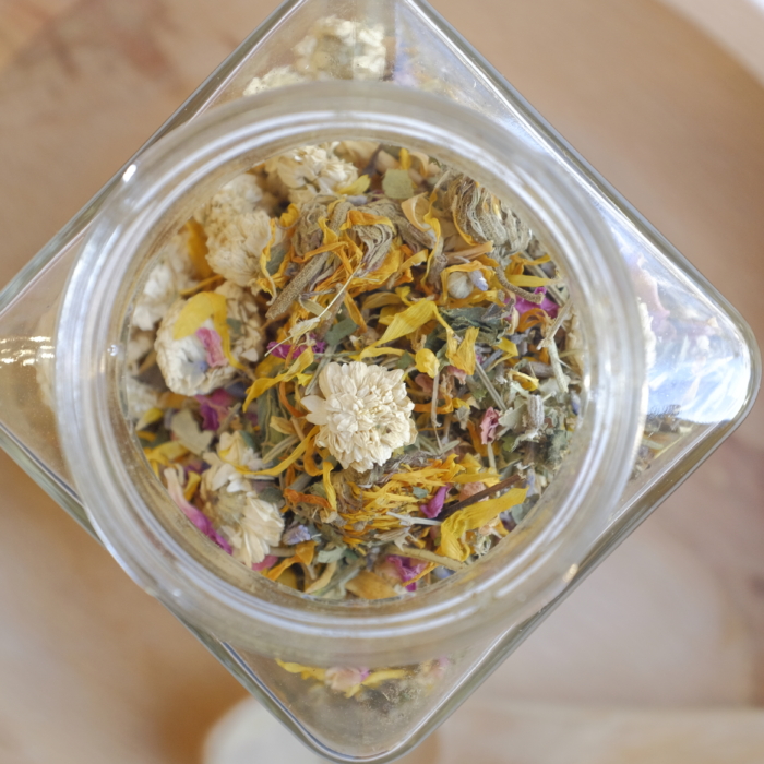 Билкова парна баня за мазна проблемна кожа | botanics - Image 4