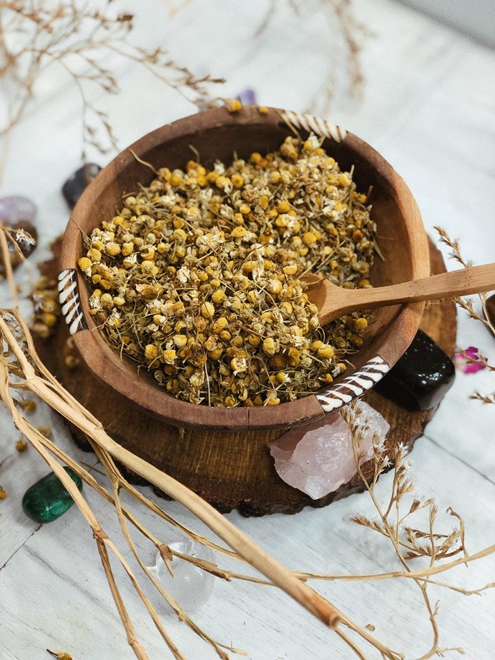 Био сух цвят от българска лайка – насипно 1 Био сух цвят от българска лайка – насипно