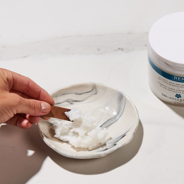 Atlantic kelp and magnesium - Скраб за тяло - REN - Image 3