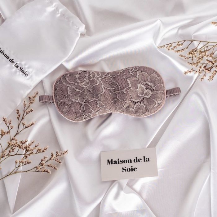 Луксозна маска за сън от коприна и дантела