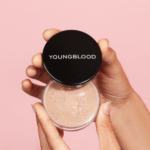 youngblood-loose-mineral-foundation-by-youngblood-mineral-cosmetics-одоната
