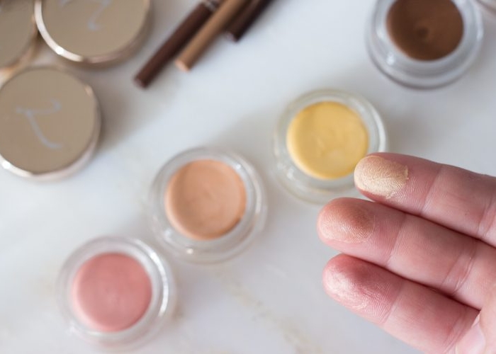 Jane Iredale - Основа за сенки Smooth Affair® - Image 3