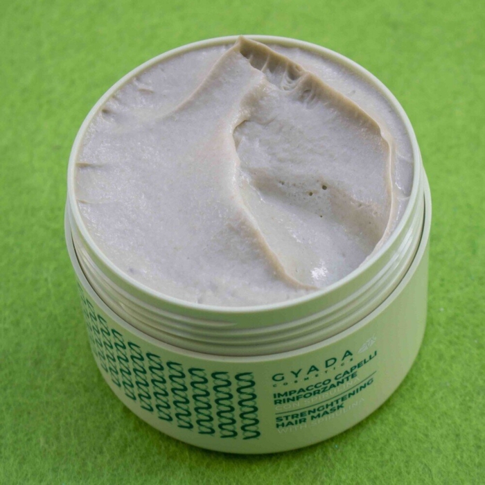 Укрепваща терапия за коса със спирулина - GYADA Cosmetics