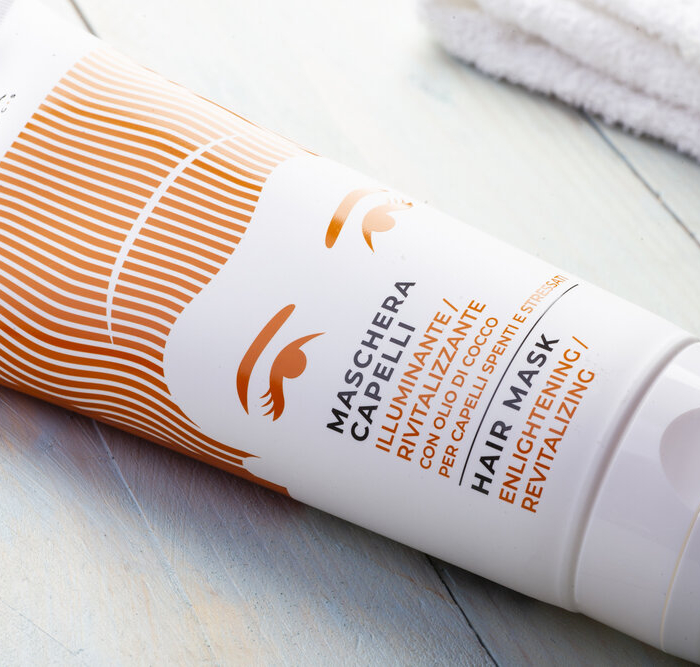 Ревитализираща маска за коса за блясък - GYADA Cosmetics