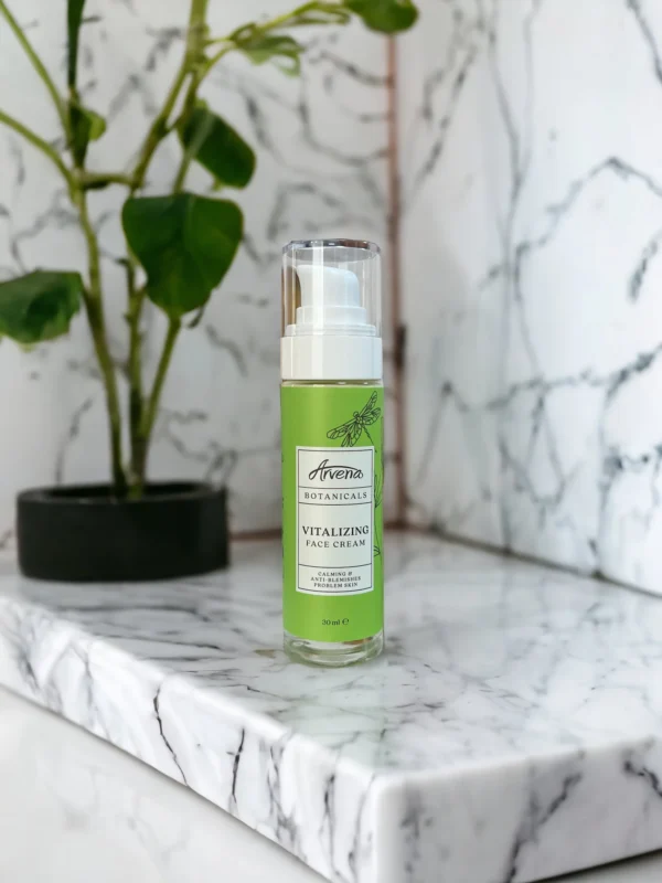 витализиращ-крем-акне-проблемна-кожа-arvena
