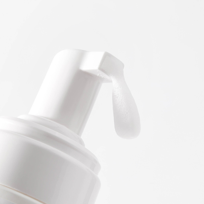 Почистваща пяна с Канабис - ECOLATIER