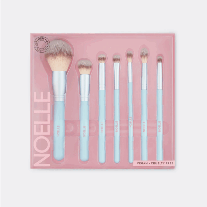 Комплект четки за грим NOELLE 7/1