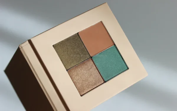 Палитра-сенки-за-очи-Camouflage