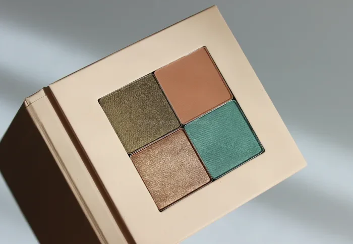 Палитра-сенки-за-очи-Camouflage