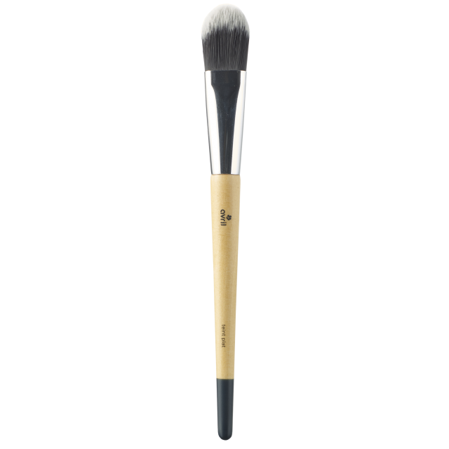 Четка за база и фон дьо тен - Avril