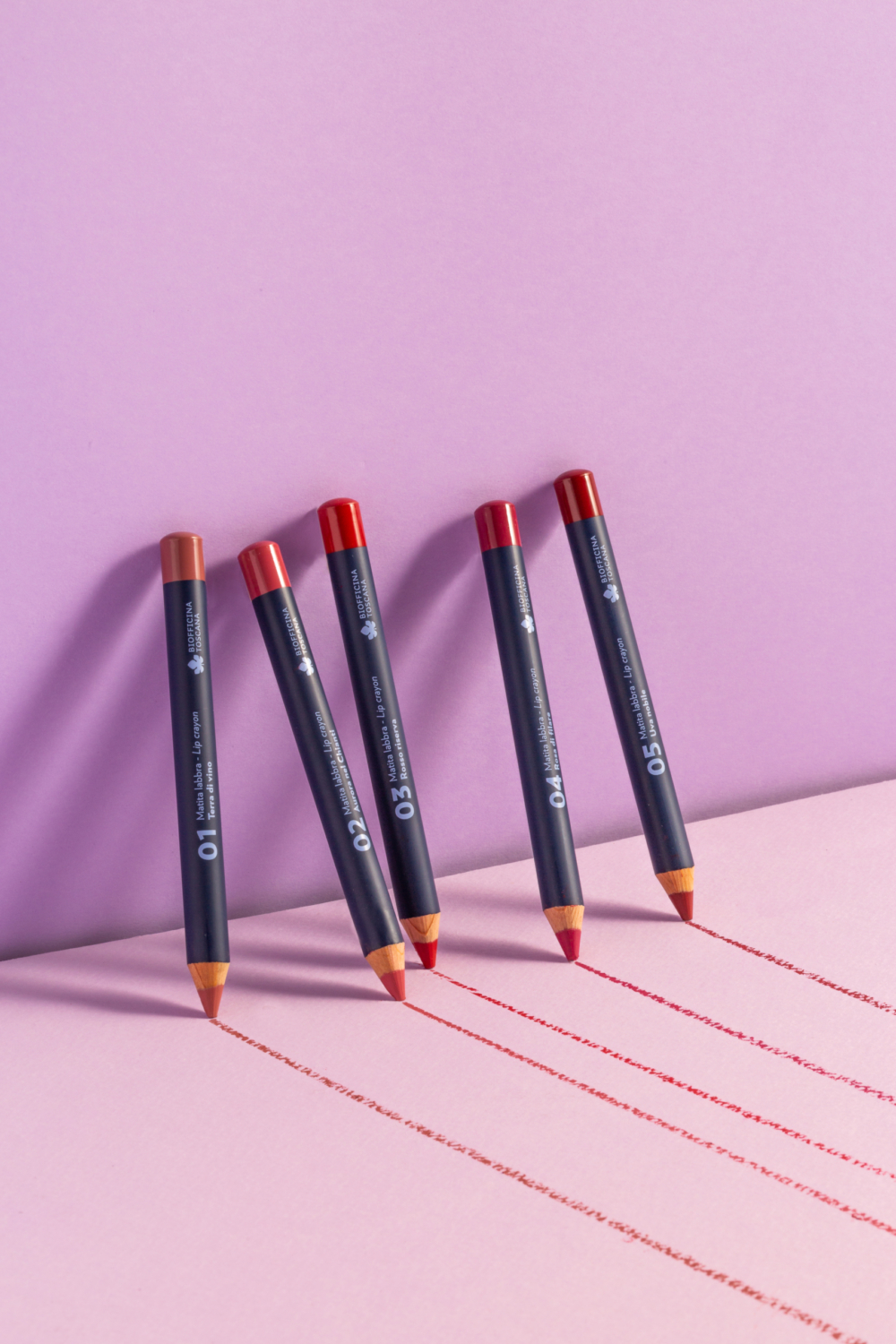 Biofficina-toscana-био-молив-червило-за-устни-органик