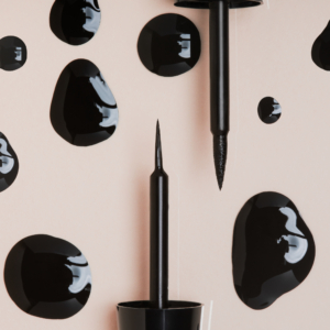 Очна линия с мек писец On Fleek - puroBIO - Image 3