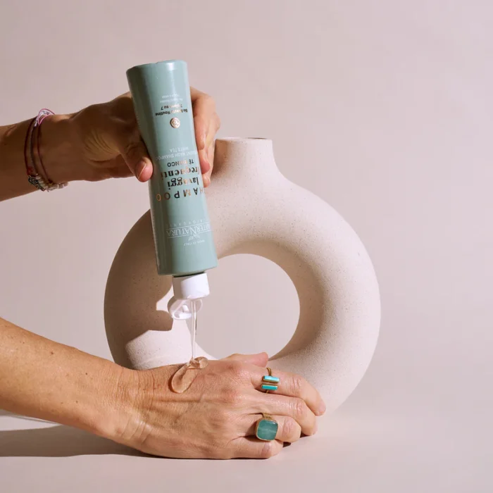 Шампоан за честа употреба с бял чай - MaterNatura - Image 3