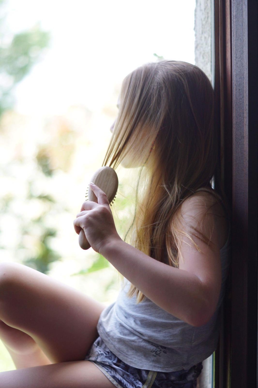 Малка бамбукова четка за коса - Cap Bambou