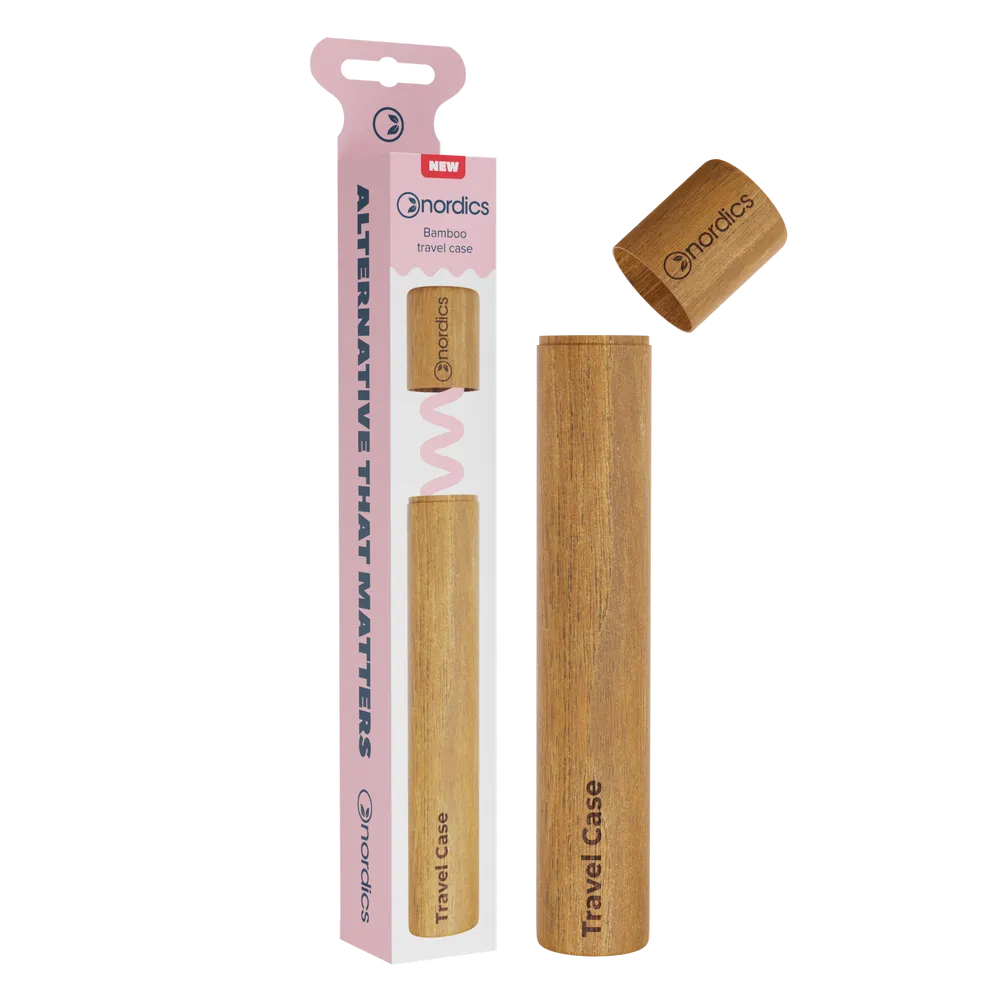 3-travel-case-packaging-transparent