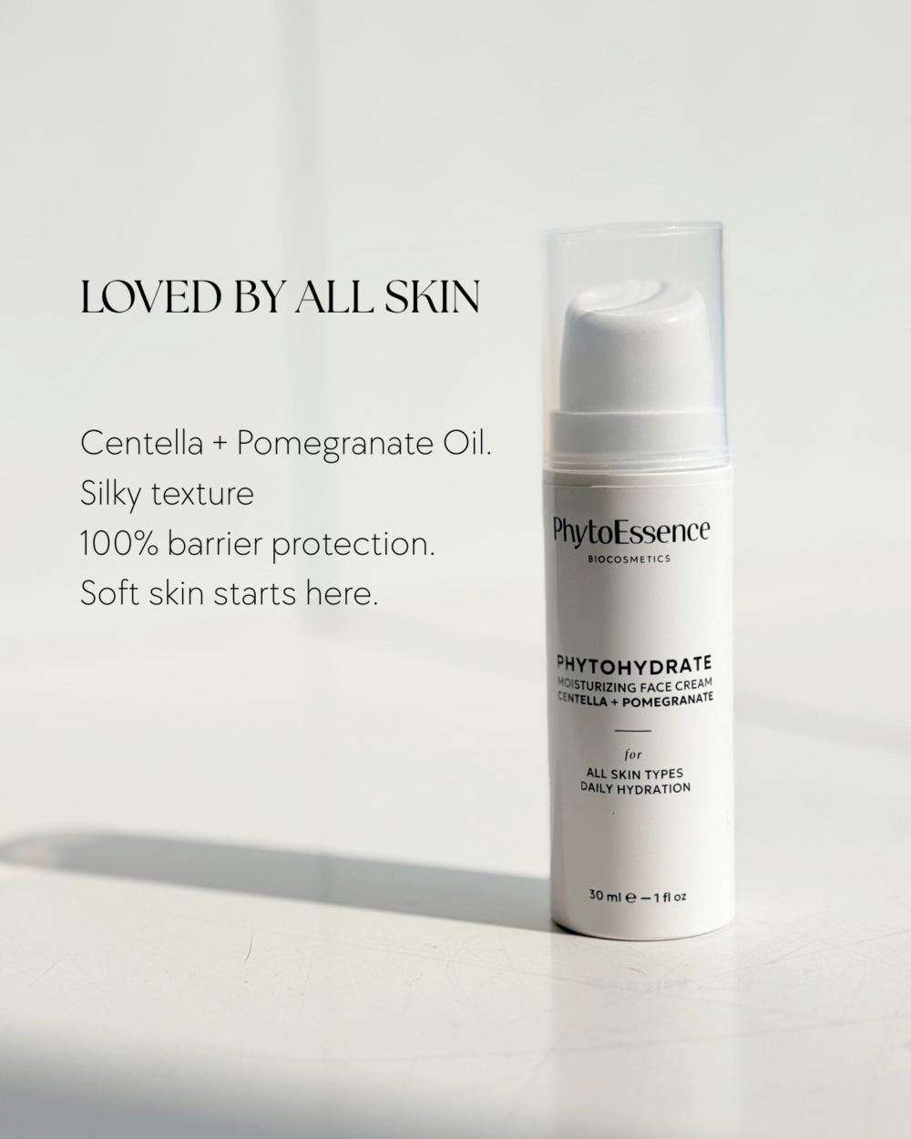 Овлажняващ крем за дълбока хидратация PhytoessenceBio от Odonata Cosmetics в airless oпаковка, подходящ за всеки тип кожа. Органик и био.